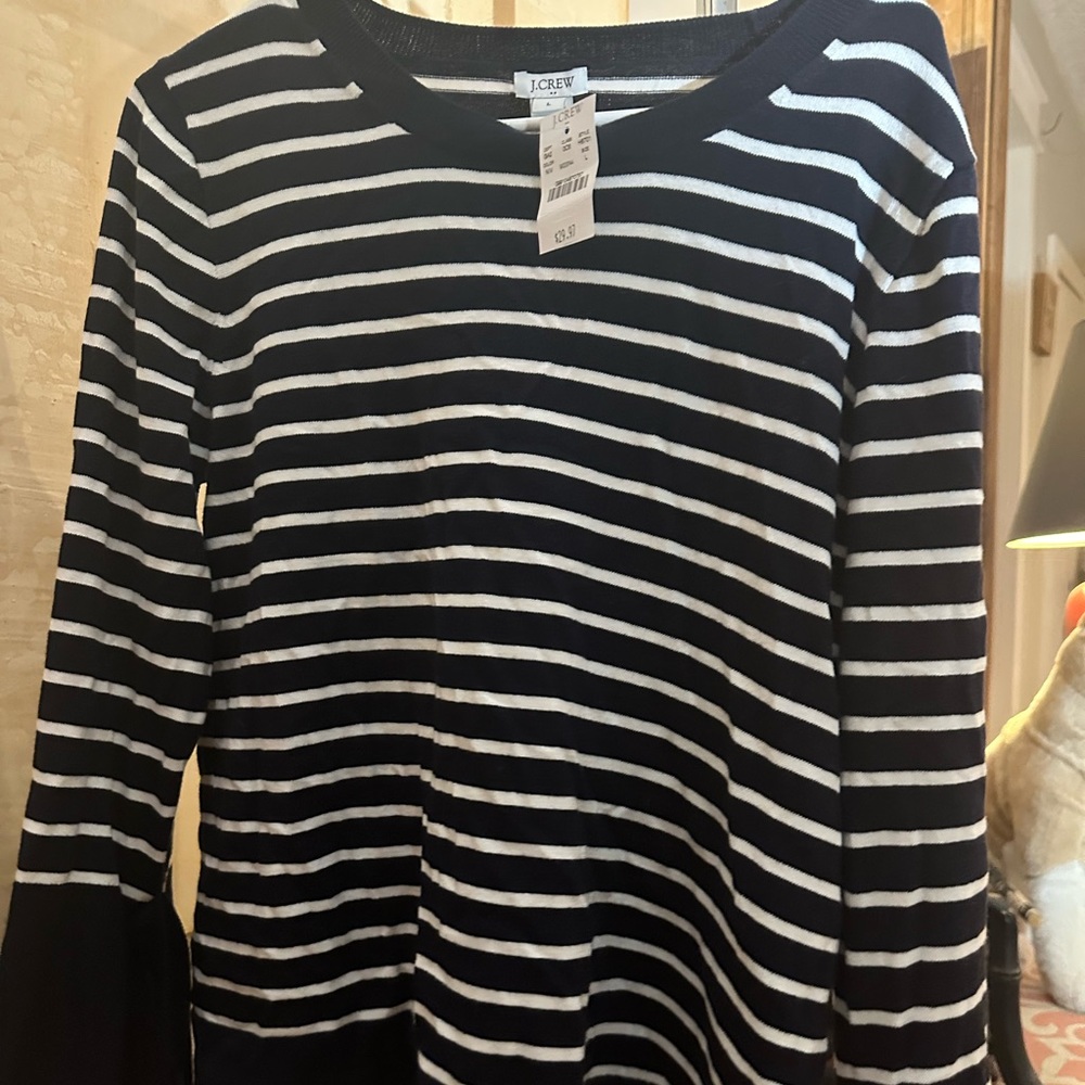 Women’s JCrew seater navy and white stripe